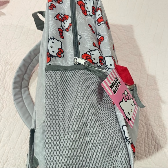 Hello Kitty Grey Backpack - Picture 7 of 7